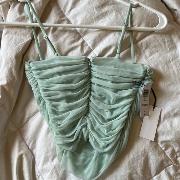 Babaton /Aritzia Luxor fleecy green 00 top - Picture 2 of 4